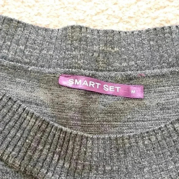 ❤️Smart Set 3/4  Sweater Grey Taupe Size Medium Rounded Neckline Soft Ribbed - Picture 10 of 12